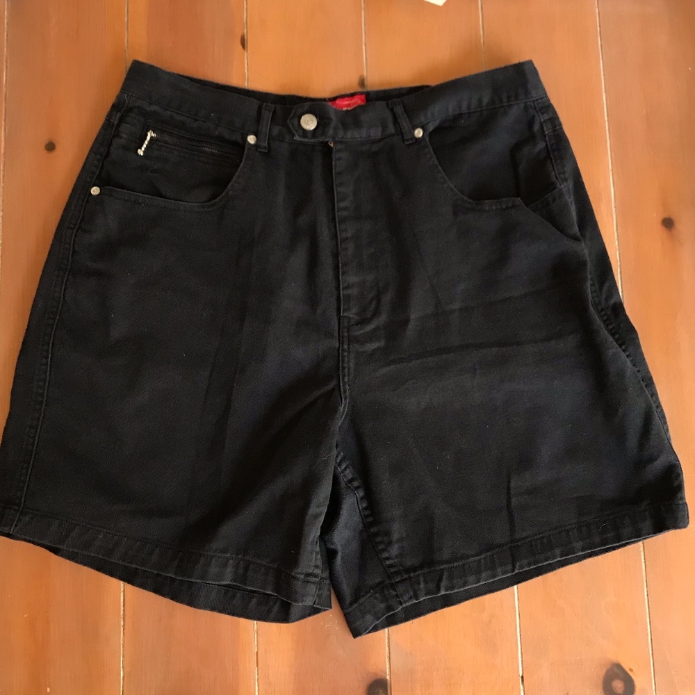Venezia Black Jean Shorts - Size 18